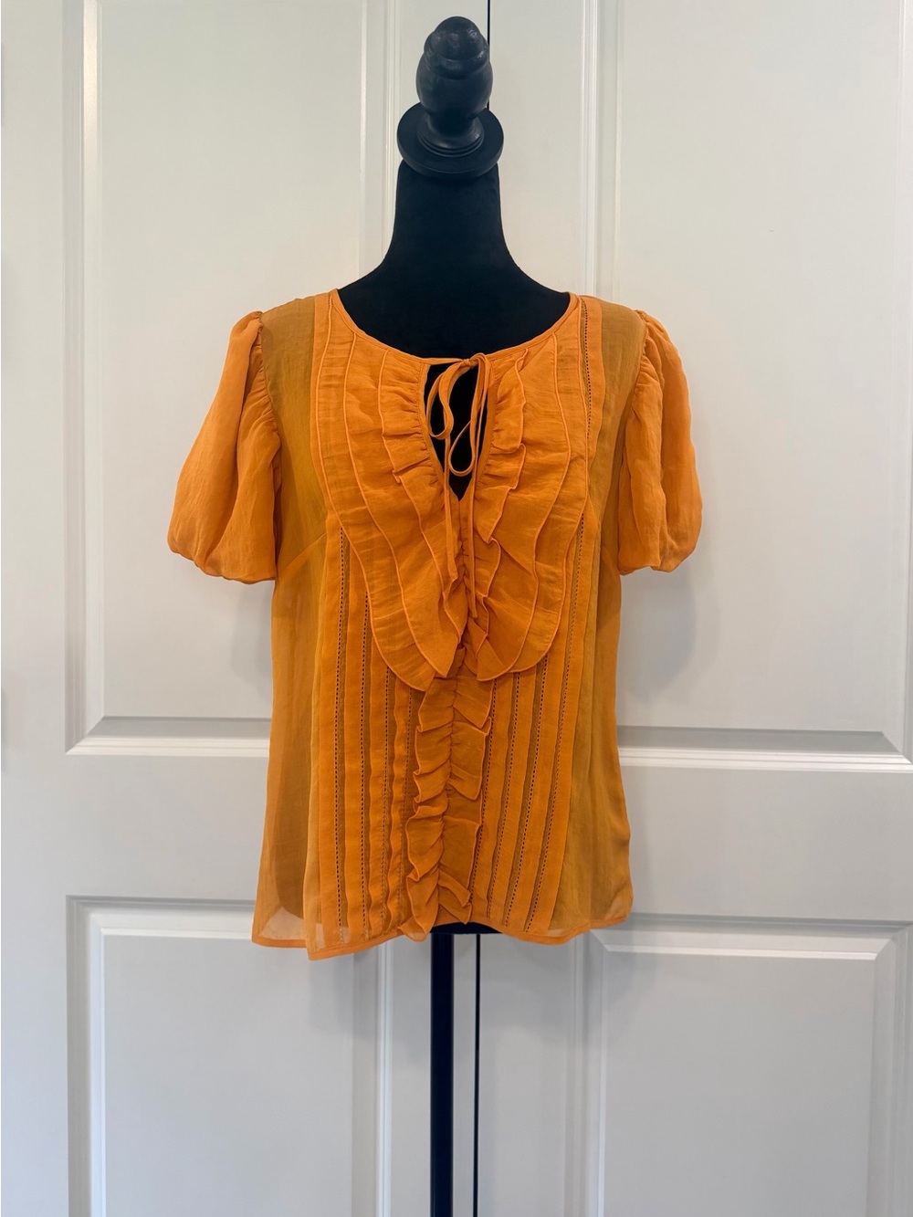 leifsdottir Mustard Ruffle Front Short Sleeve Blouse Size 6
